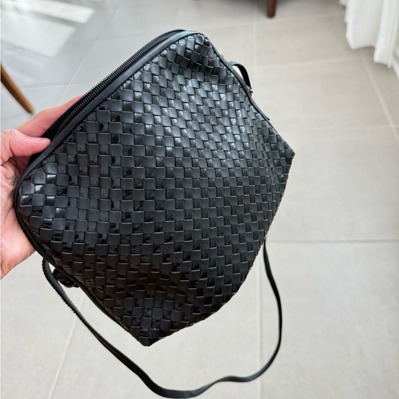 Vintage Ganson Black Woven leather crossbody bag with tassel EUC - Picture 8 of 10